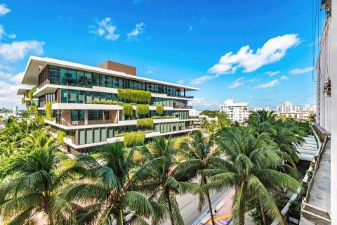 Снять в аренду кондоминиум в Майами-Бич, Флорида 1 спальня, 81.75м2, № 1418644 - фото 29