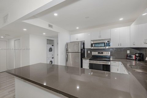 Copropriété à louer à Miami Beach, Floride: 1 chambre, 81.75 m2 № 1418644 - photo 11