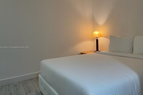 Copropriété à louer à Miami Beach, Floride: 1 chambre, 81.75 m2 № 1418644 - photo 16