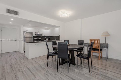 Copropriété à louer à Miami Beach, Floride: 1 chambre, 81.75 m2 № 1418644 - photo 9