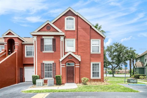 Condo in Tampa, Florida, 1 bedroom  № 1813086 - photo 5