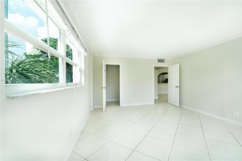 Condo in Fort Lauderdale, Florida, 1 bedroom  № 1943973 - photo 26
