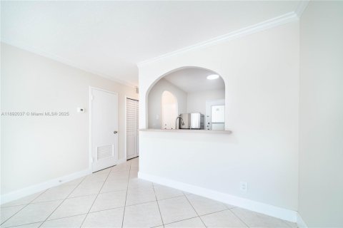 Condo in Fort Lauderdale, Florida, 1 bedroom  № 1943973 - photo 18