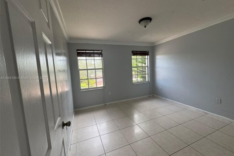 Villa ou maison à louer à Miramar, Floride: 5 chambres, 244.98 m2 № 1842743 - photo 5