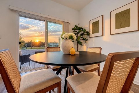 Touwnhouse à louer à Gibsonton, Floride: 3 chambres, 136.66 m2 № 2412747 - photo 7
