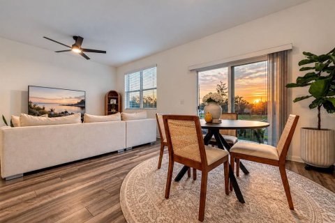 Touwnhouse à louer à Gibsonton, Floride: 3 chambres, 136.66 m2 № 2412747 - photo 8