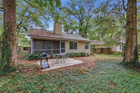 House in Gainesville, Florida 3 bedrooms, 154.78 sq.m. № 2101926 - photo 21