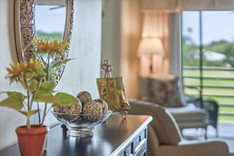 Condo in Venice, Florida, 2 bedrooms  № 2195312 - photo 14