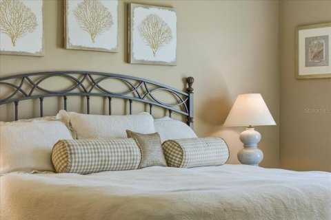 Condo in Venice, Florida, 2 bedrooms  № 2195312 - photo 20