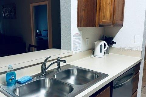 Copropriété à vendre à Kissimmee, Floride: 3 chambres, 115.76 m2 № 2258804 - photo 4