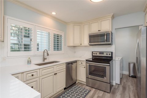 Copropriété à vendre à Clearwater, Floride: 2 chambres, 123.1 m2 № 2396528 - photo 10
