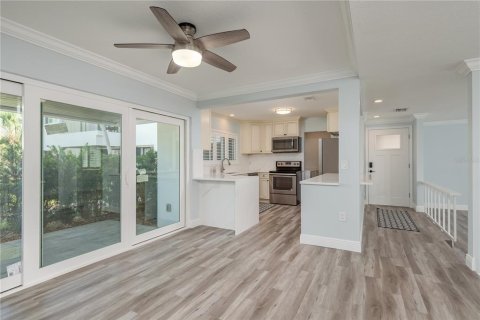 Copropriété à vendre à Clearwater, Floride: 2 chambres, 123.1 m2 № 2396528 - photo 5
