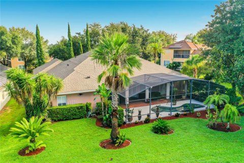 House in Clermont, Florida 4 bedrooms, 226.87 sq.m. № 2362655 - photo 25