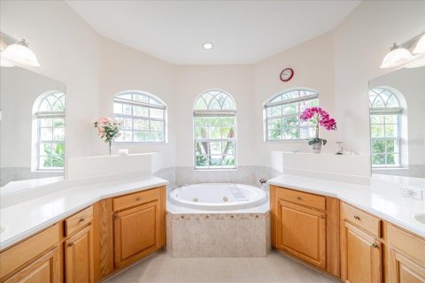 Villa ou maison à vendre à North Port, Floride: 4 chambres, 251.86 m2 № 2408430 - photo 22