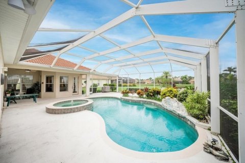 Villa ou maison à vendre à North Port, Floride: 4 chambres, 251.86 m2 № 2408430 - photo 3