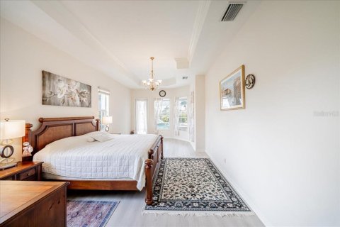 Villa ou maison à vendre à North Port, Floride: 4 chambres, 251.86 m2 № 2408430 - photo 14