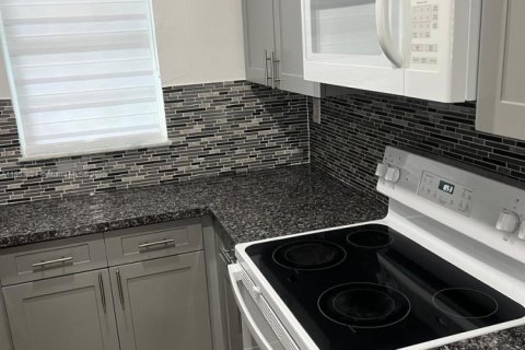 Copropriété à vendre à Opa-locka, Floride: 2 chambres, 74.32 m2 № 2021530 - photo 4