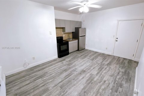 Condominio en venta en Miami Beach, Florida, 1 dormitorio, 40.88 m2 № 2003636 - foto 4