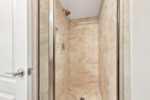 Touwnhouse à vendre à Vero Beach, Floride: 3 chambres, 152.45 m2 № 2414649 - photo 23