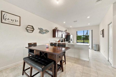 Touwnhouse à vendre à Vero Beach, Floride: 3 chambres, 152.45 m2 № 2414649 - photo 6
