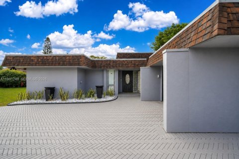 Villa ou maison à vendre à Tamarac, Floride: 3 chambres, 219.81 m2 № 2172644 - photo 11