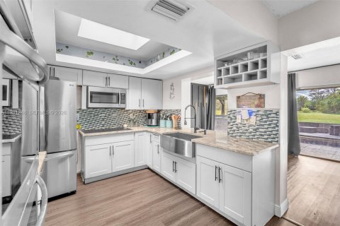 Villa ou maison à vendre à Tamarac, Floride: 3 chambres, 219.81 m2 № 2172644 - photo 19