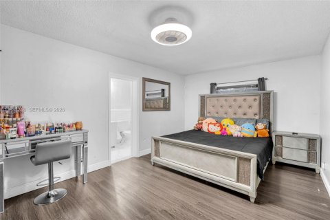 Villa ou maison à vendre à Tamarac, Floride: 3 chambres, 219.81 m2 № 2172644 - photo 26