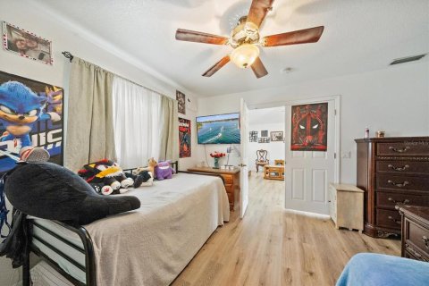 House in North Port, Florida 3 bedrooms, 183.85 sq.m. № 2098163 - photo 11
