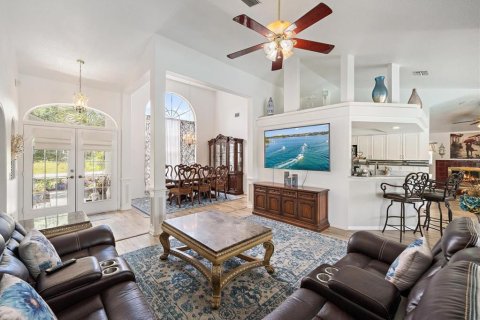 House in North Port, Florida 3 bedrooms, 183.85 sq.m. № 2098163 - photo 4