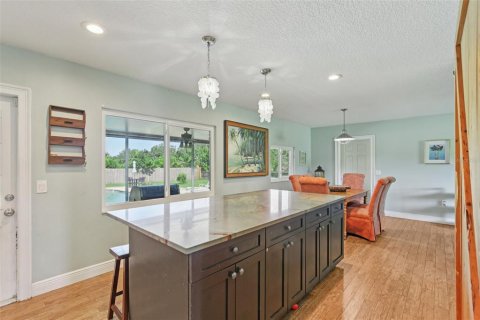 Casa en venta en Brandon, Florida, 5 dormitorios, 264.49 m2 № 1898491 - foto 20