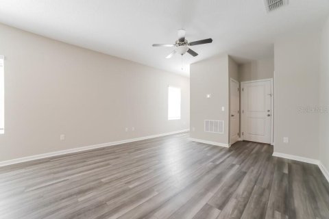 Casa en alquiler en Ruskin, Florida, 3 dormitorios, 127.46 m2 № 1832019 - foto 3