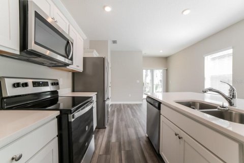 Casa en alquiler en Ruskin, Florida, 3 dormitorios, 127.46 m2 № 1832019 - foto 6