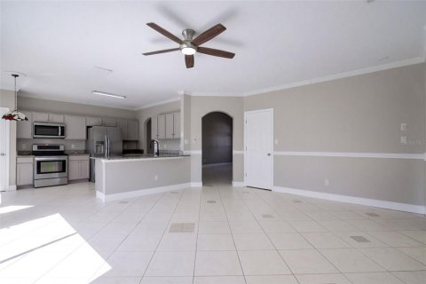 Casa en venta en Orlando, Florida, 4 dormitorios, 197.79 m2 № 2419823 - foto 15