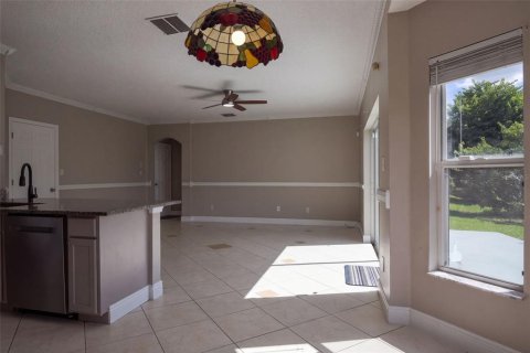 Casa en venta en Orlando, Florida, 4 dormitorios, 197.79 m2 № 2419823 - foto 16