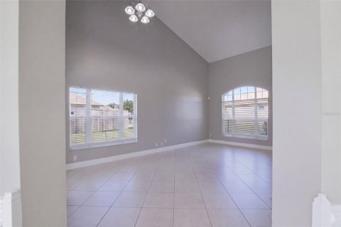Casa en venta en Orlando, Florida, 4 dormitorios, 197.79 m2 № 2419823 - foto 11