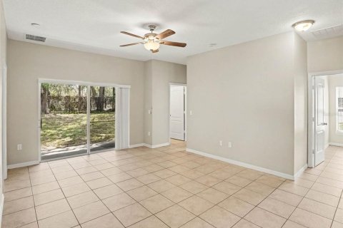Villa ou maison à vendre à Orlando, Floride: 4 chambres, 136.57 m2 № 2395666 - photo 2