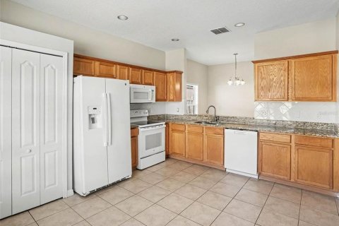 Villa ou maison à vendre à Orlando, Floride: 4 chambres, 136.57 m2 № 2395666 - photo 4