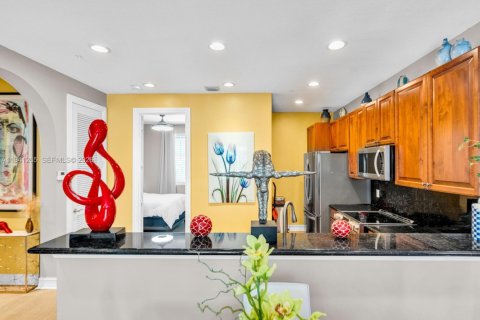 Adosado en venta en Wilton Manors, Florida, 3 dormitorios, 174.66 m2 № 1998545 - foto 5