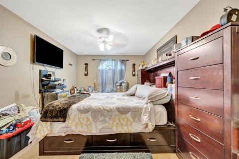 House in Tampa, Florida 3 bedrooms, 106.37 sq.m. № 1721913 - photo 22
