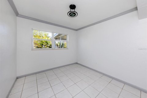 Casa en venta en North Port, Florida, 3 dormitorios, 109.9 m2 № 1743226 - foto 10