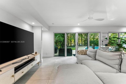 Casa en venta en Biscayne Park, Florida, 3 dormitorios, 181.81 m2 № 2288858 - foto 19
