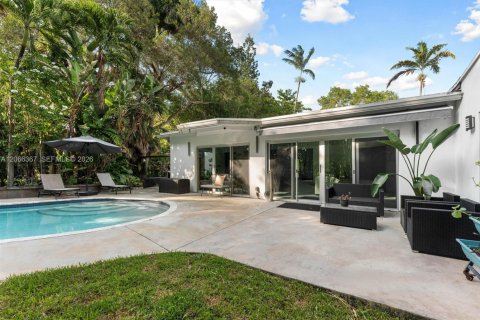 Casa en venta en Biscayne Park, Florida, 3 dormitorios, 181.81 m2 № 2288858 - foto 24