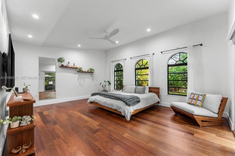 Casa en venta en Biscayne Park, Florida, 3 dormitorios, 181.81 m2 № 2288858 - foto 30