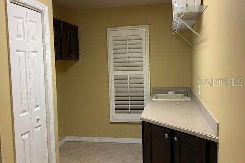 House in Homosassa, Florida 4 bedrooms, 246.28 sq.m. № 2213201 - photo 24