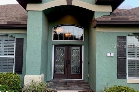 House in Homosassa, Florida 4 bedrooms, 246.28 sq.m. № 2213201 - photo 3