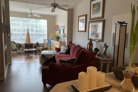 Condominio en alquiler en Sarasota, Florida, 2 dormitorios, 88.16 m2 № 1852757 - foto 14