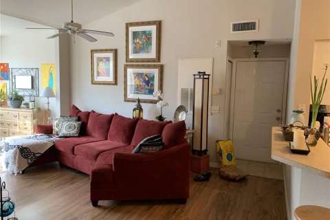 Condominio en alquiler en Sarasota, Florida, 2 dormitorios, 88.16 m2 № 1852757 - foto 13