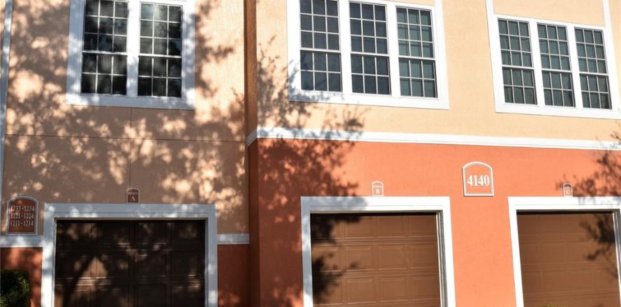 Condominio en Sarasota, Florida, 2 dormitorios № 1852757