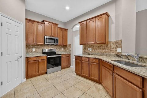 Villa ou maison à vendre à Orlando, Floride: 4 chambres, 261.8 m2 № 2419602 - photo 15