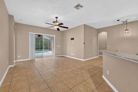 Villa ou maison à vendre à Orlando, Floride: 4 chambres, 261.8 m2 № 2419602 - photo 10